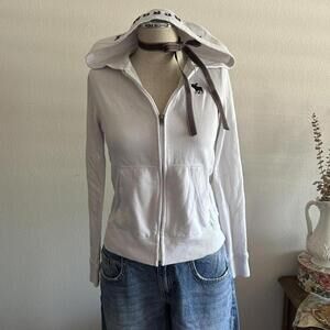 Abercrombie & Fitch white hooded zip up jacket with navy logo